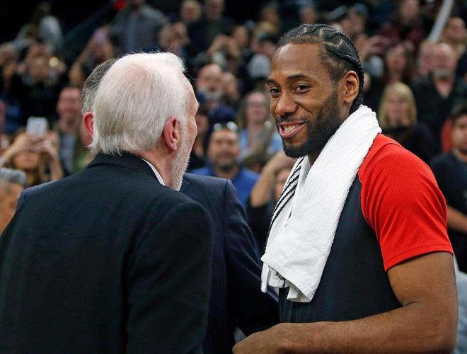 德甲半场：卡尔破门，波图尔斯基扳平，拜仁1-1美因茨（半场战报：卡尔先拔头筹，波图尔斯基扳平，拜仁暂1-1战平美因茨）