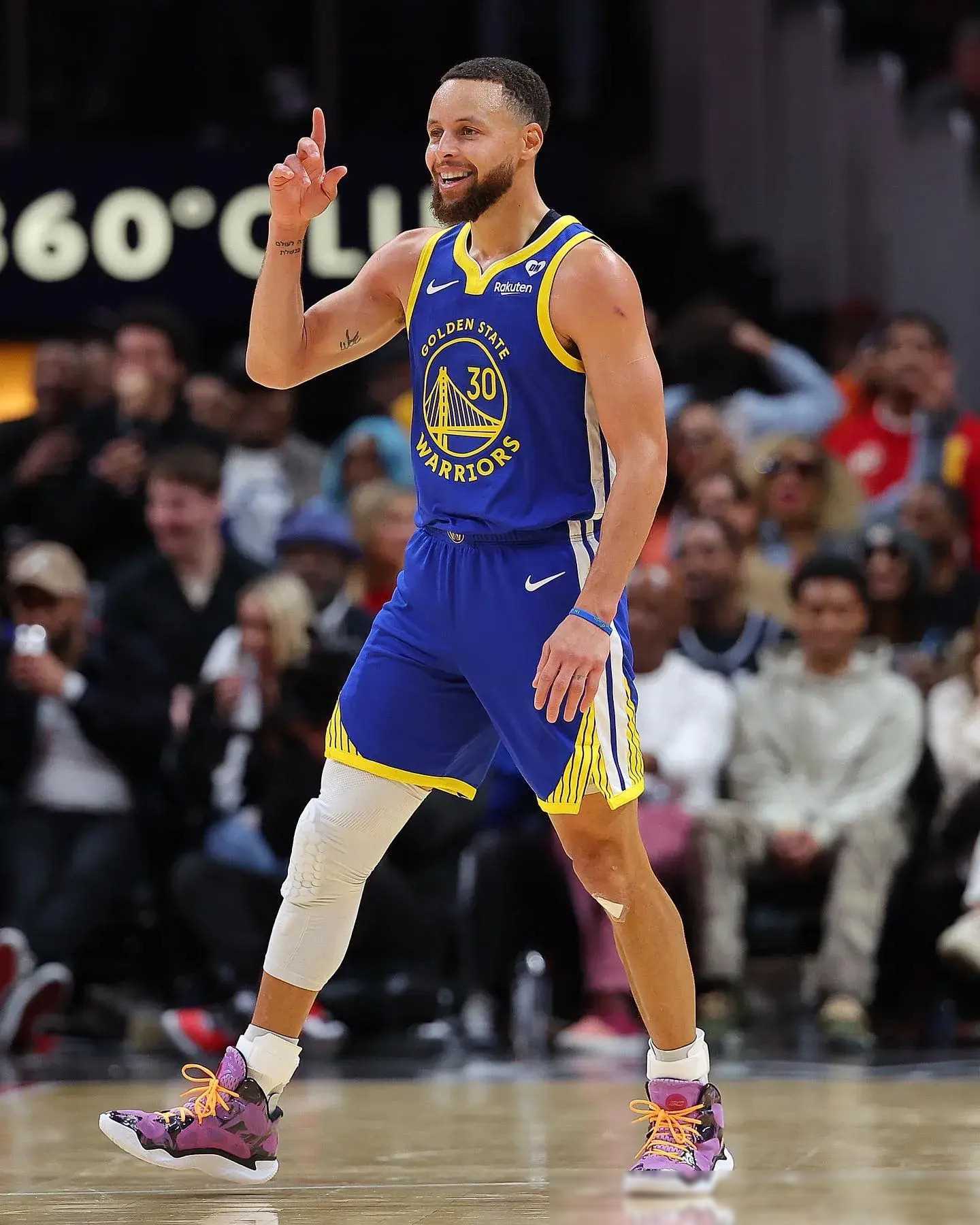 NBA杯四分之一决赛尼克斯对猛龙 唐斯确定能够出战（NBA杯四分之一决赛：尼克斯迎战猛龙，唐斯确认出战）