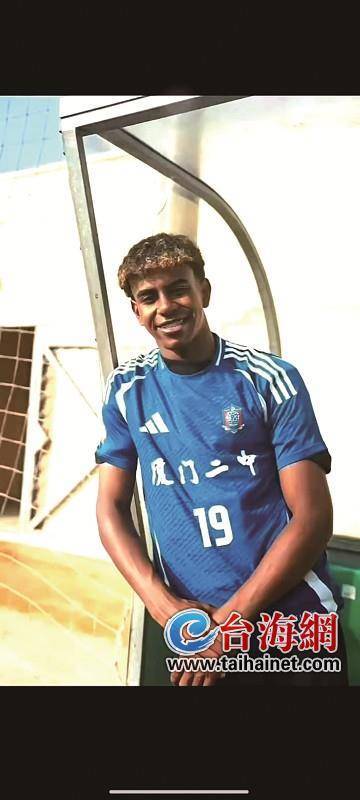 热刺短传渗透锋利如刃（热刺短传渗透刀锋般犀利）