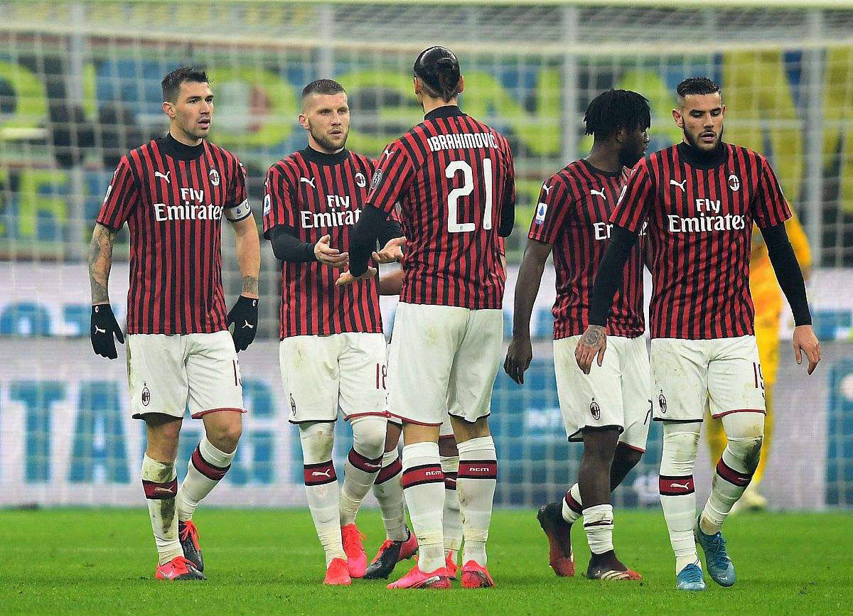 足球周刊：重返国足是刘若钒的愿望，殷切期待完成A级赛首秀（足球周刊：刘若钒盼回归国足，渴望迎来A级赛首秀）