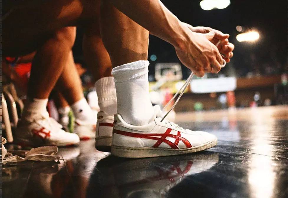 亚历山大：短期连续3次输给同一队，对方肯定比你更好（亚历山大：短时间内连输同一队三场，说明对手确实更强）