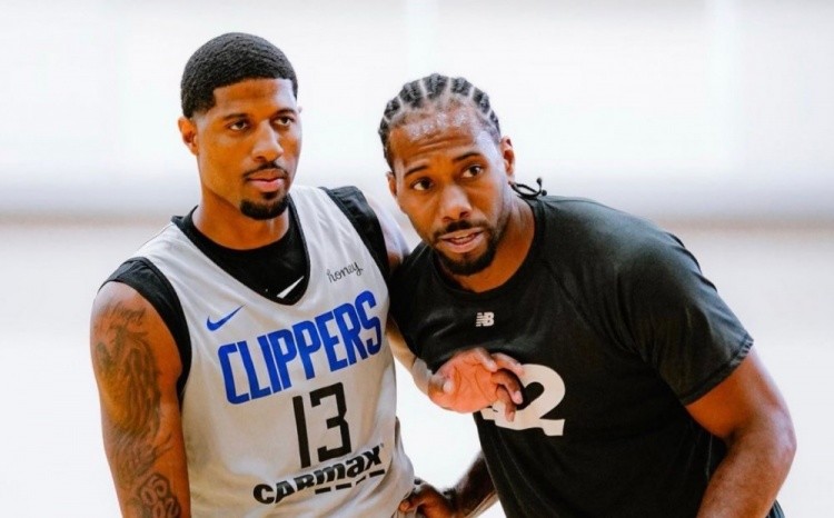 活塞13连胜追平队史纪录！坎宁安24+11带队客场险胜步行者（活塞豪取13连胜追平队史最佳，坎宁安24+11率队客场险克步行者）