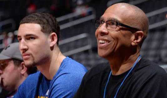 1-2折戟亚平宁！英超11.4亿豪门惨遭逆转跌出前8 各项赛事4场不胜（亚平宁客场1-2遭翻盘！英超11.4亿豪门跌出前八，各线已四场不胜）