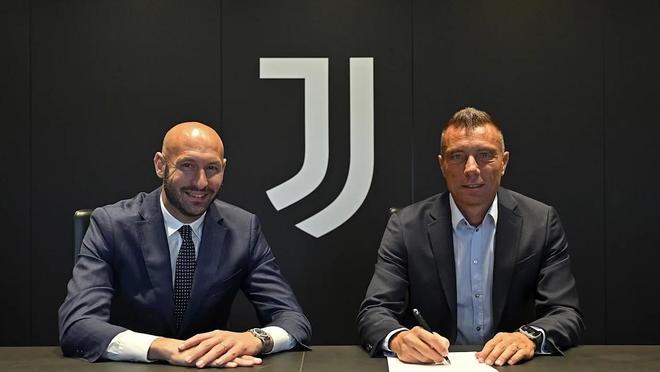 中超土帅强势崛起：16队本土主帅独占八强，山东泰山成最大受益者（中超土帅势头正劲：八强全由本土主帅执掌，山东泰山成最大赢家）