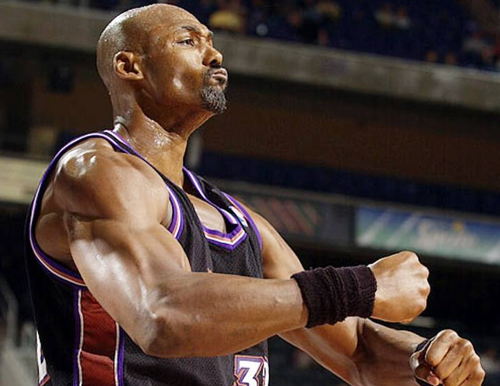 德转本赛季全球主场场均上座TOP25：多特拜仁前二，英博第19（德转盘点本季全球主场场均观众TOP25：多特、拜仁包揽前二，英博列第19）