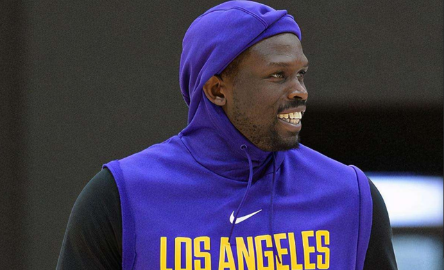 董路自称做青训不图赚钱，愿免费把足球小将送人，高调言论引发热议（董路称青训非逐利，愿无偿送出足球小将，高调表态引发热议）