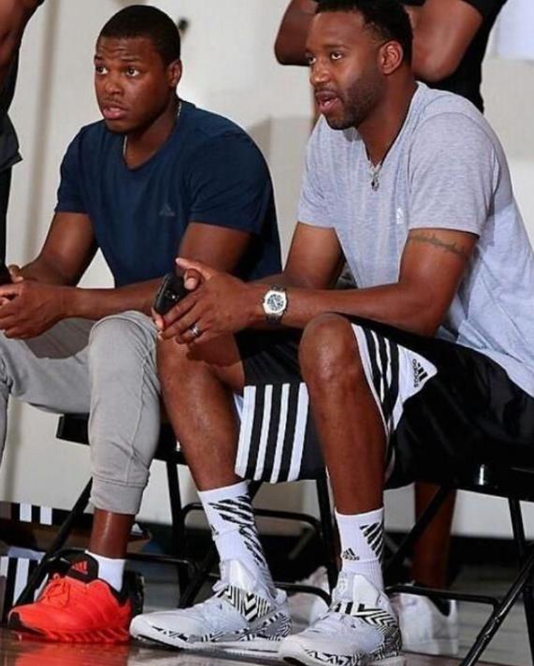 本赛季五大联赛门将零封榜：戴维-拉亚7次零封居首（本季五大联赛门将零封榜单：戴维-拉亚以7场零封领跑）