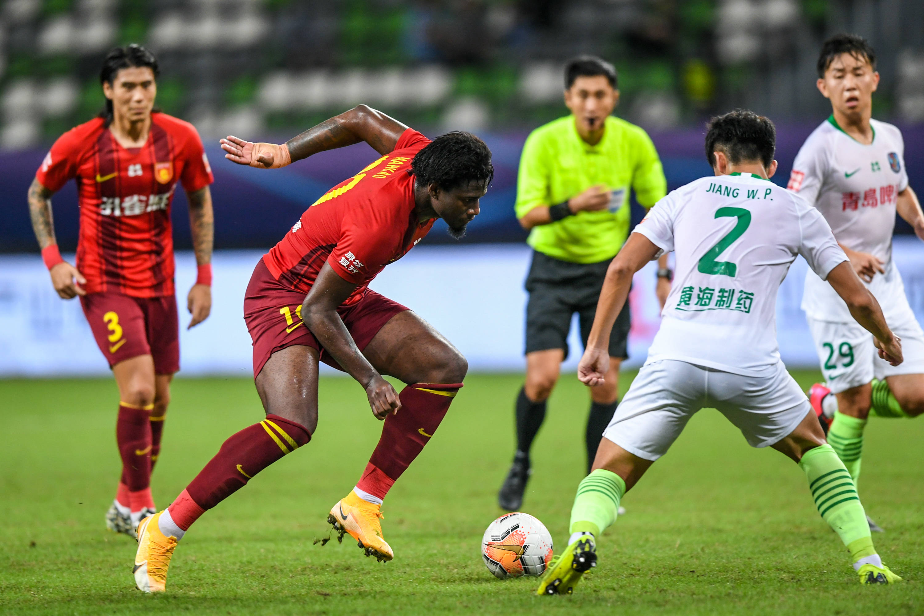 厄德高：膝盖伤势正在好转，我希望很快就会回归赛场（厄德高：膝伤恢复顺利，期待尽快复出）