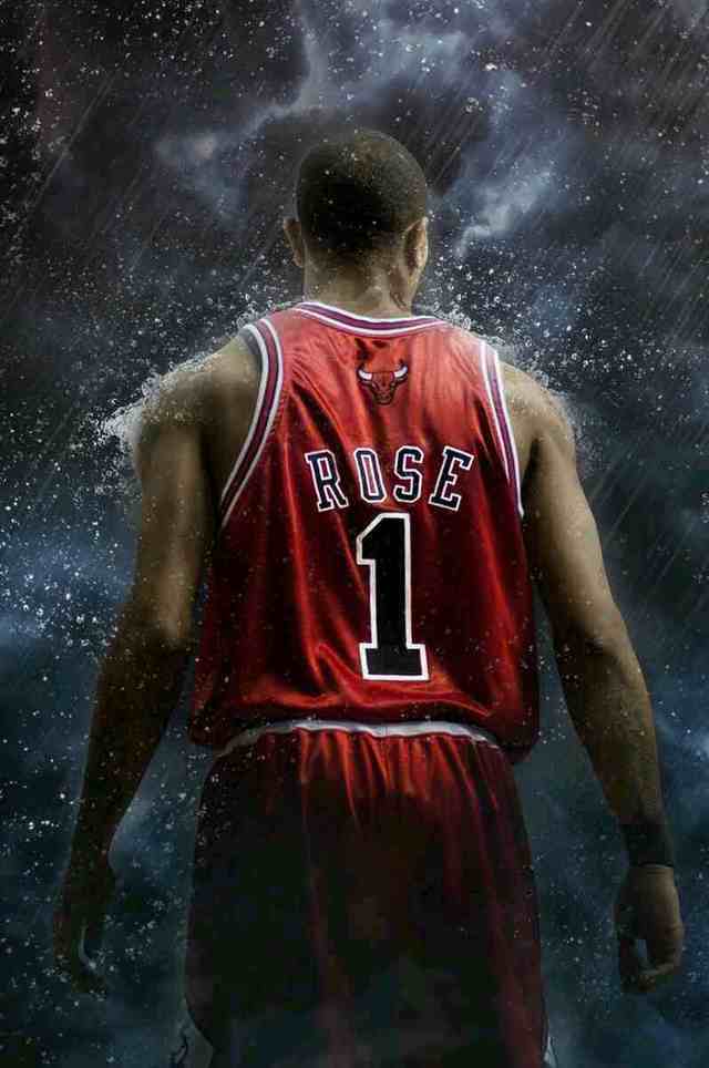 王哲林半场表现抢眼，5中4高效得分（王哲林半场状态出色，5投4中高效砍分）